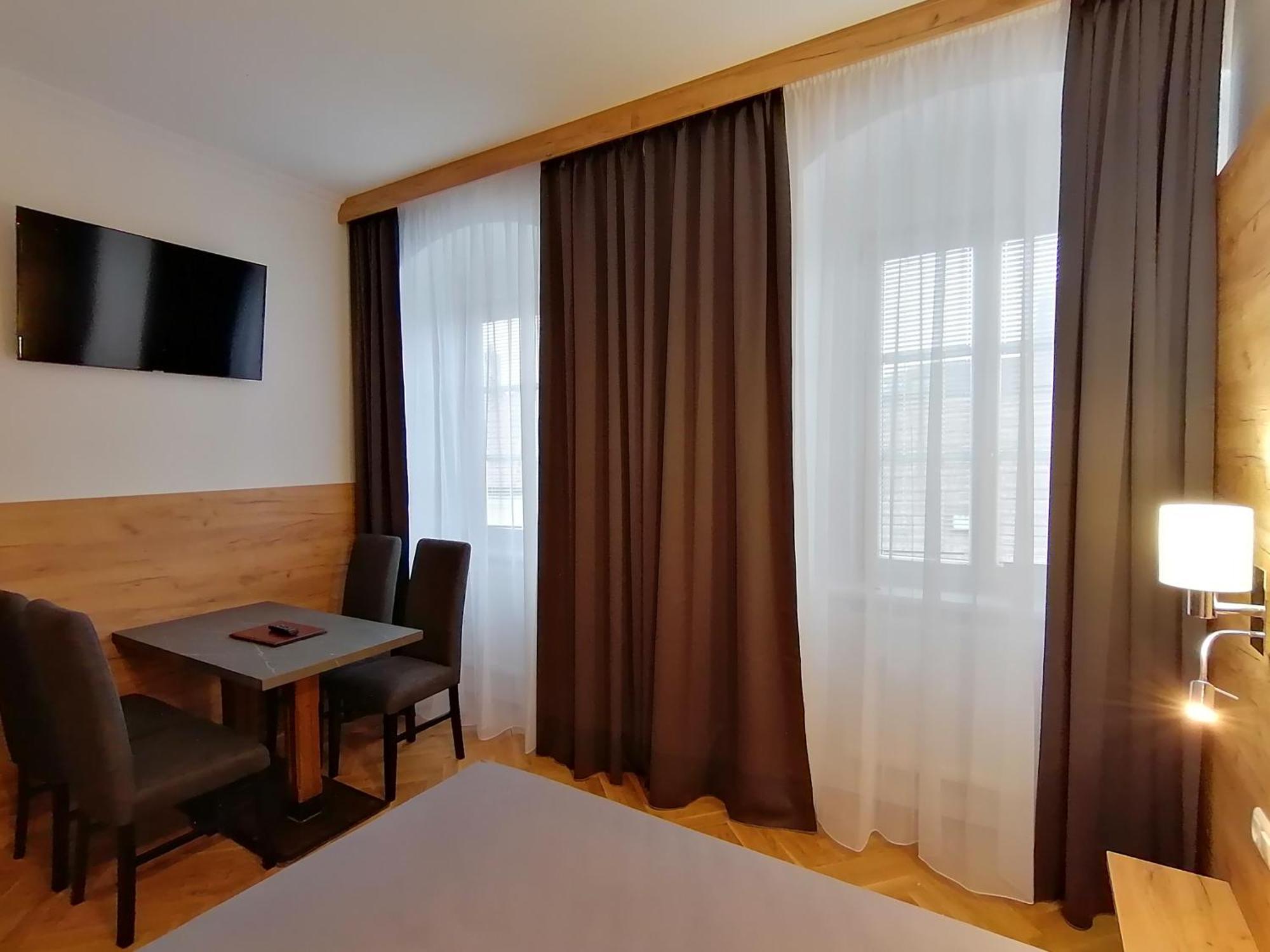 Golden Star - Premium Apartments Мельк Номер фото